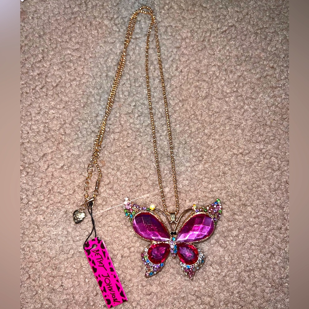 New with tags Betsey Johnson BUTTERFLY necklace/pin